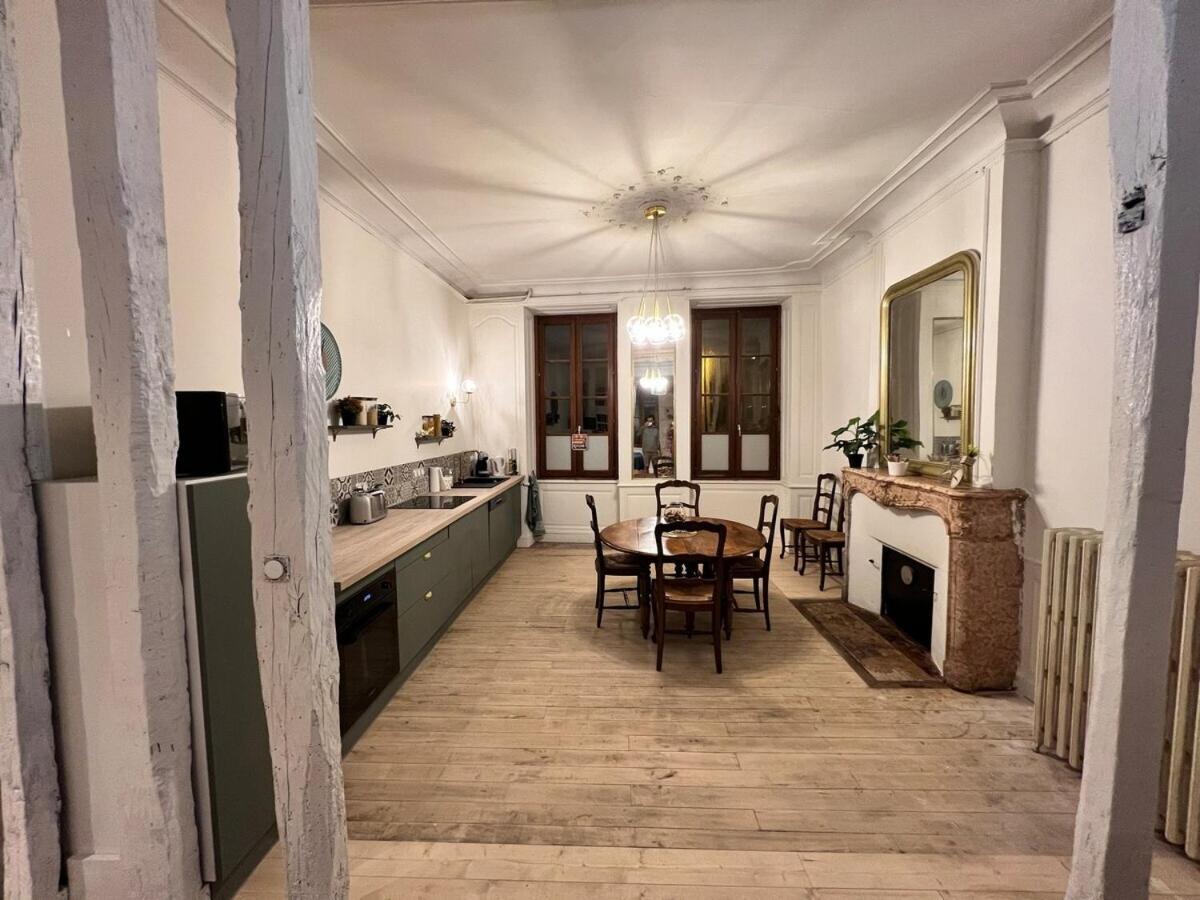 "La Grenouille" Centre Historique - Les Terres Du Roy Villa Авалон Екстериор снимка